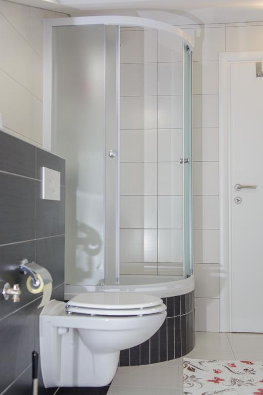 Apartman Daria Lägenhet Trogir Exteriör bild
