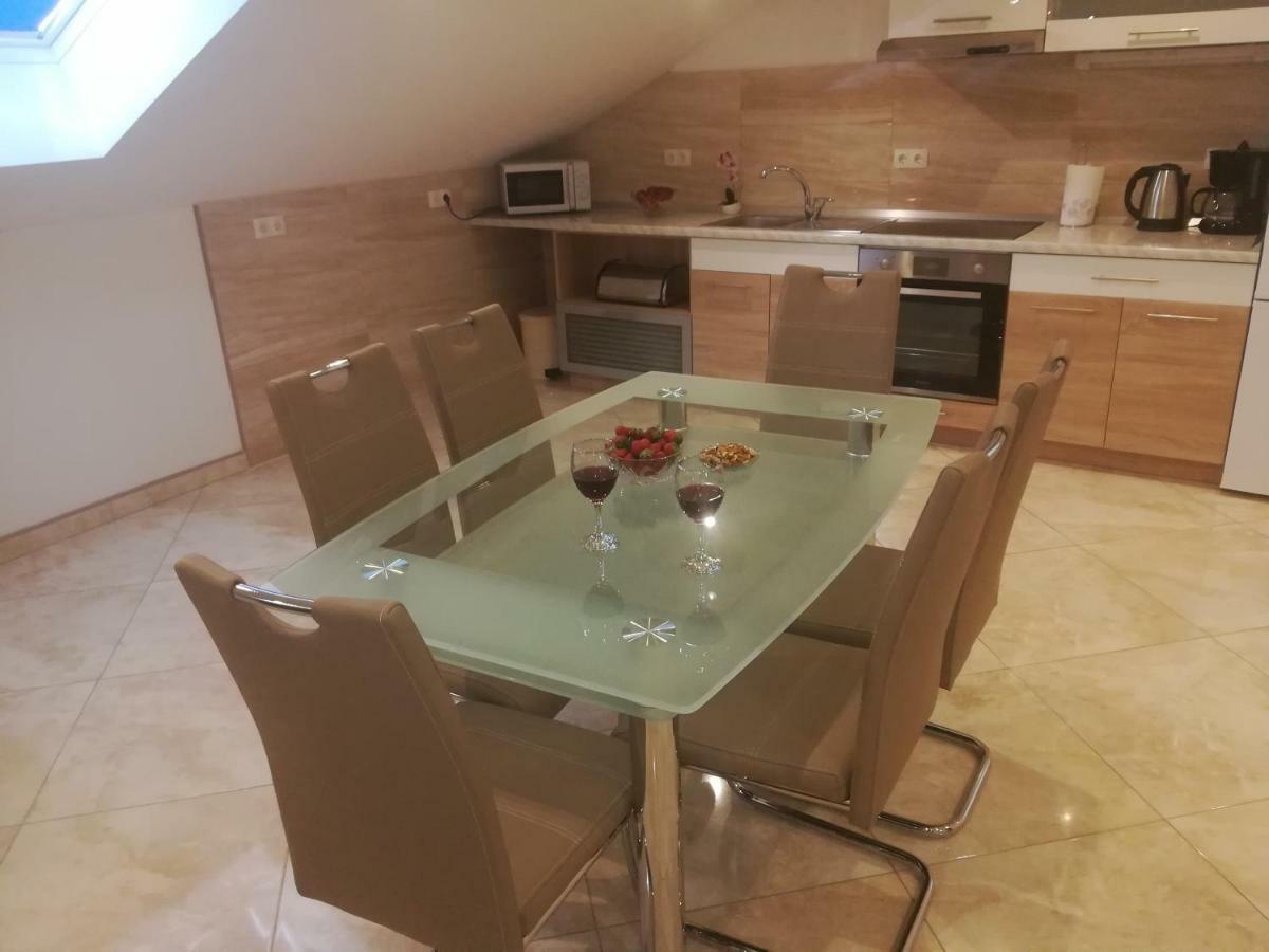 Apartman Daria Lägenhet Trogir Exteriör bild