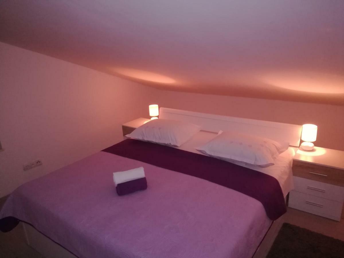 Apartman Daria Lägenhet Trogir Exteriör bild